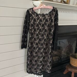 Women’s Adrianna Papell Evening Black/Tan Lace 3/4 sleeve dress